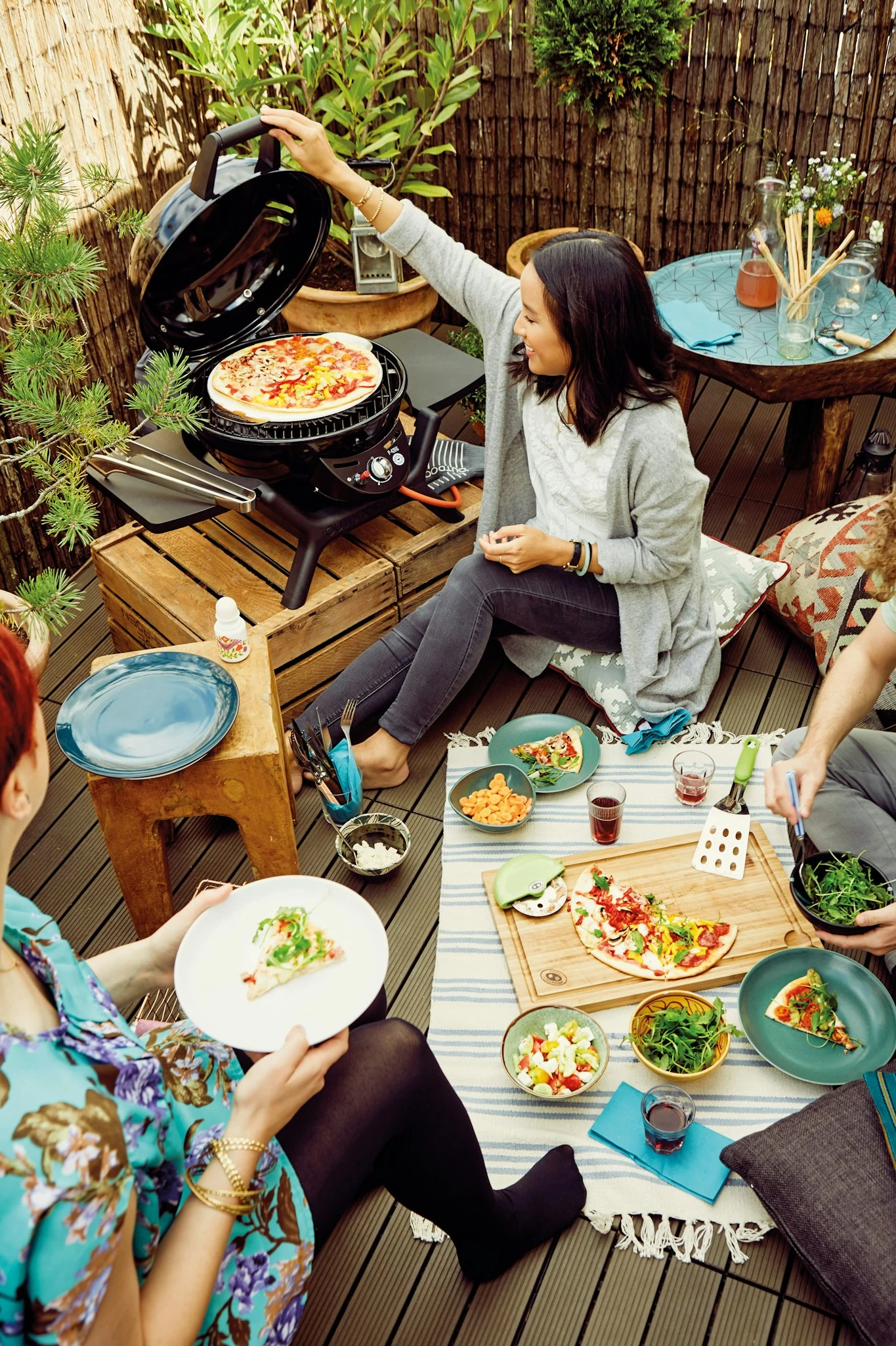 Outdoorchef Gaskugelgrill P-420 G Minichef, Schwarz 4 Outdoorchef Gaskugelgrill P-420 G Minichef, Schwarz – Bild 4