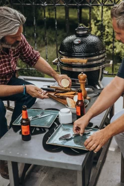 Monolith ICON 36 Monolith ICON -Küchengrill 2019 08 14 Tim s Buddy Monolith Shooting 409