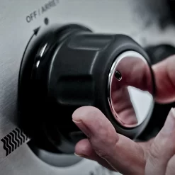 Broil King Crown 440 -Küchengrill Crown Knob Turn 01 1