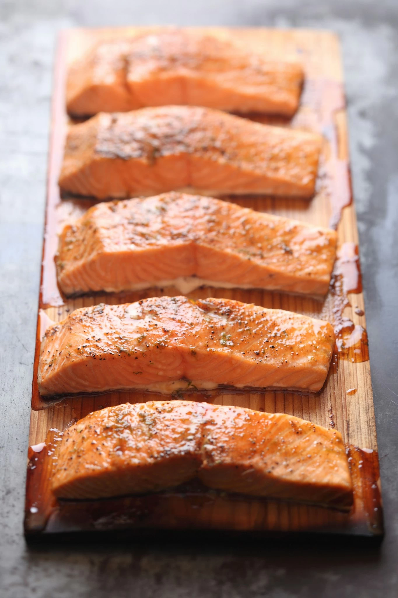 Weber Räucherbrett Zedernholz Klein (2 Stück) (17522) 2 Weber Räucherbrett Zedernholz Klein (2 Stück) (17522) – Bild 2