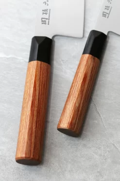 KAI Seki Magoroku Redwood Usuba 6.75" (17,0 Cm) - Neubenennung Von MGR-0165N - -Küchengrill MGR detail 2018 01