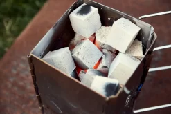 McBrikett KOKOKO CUBES 10kg 38 McBrikett KOKOKO CUBES 10kg -Küchengrill McBrikett kokokocubes mood 02 1