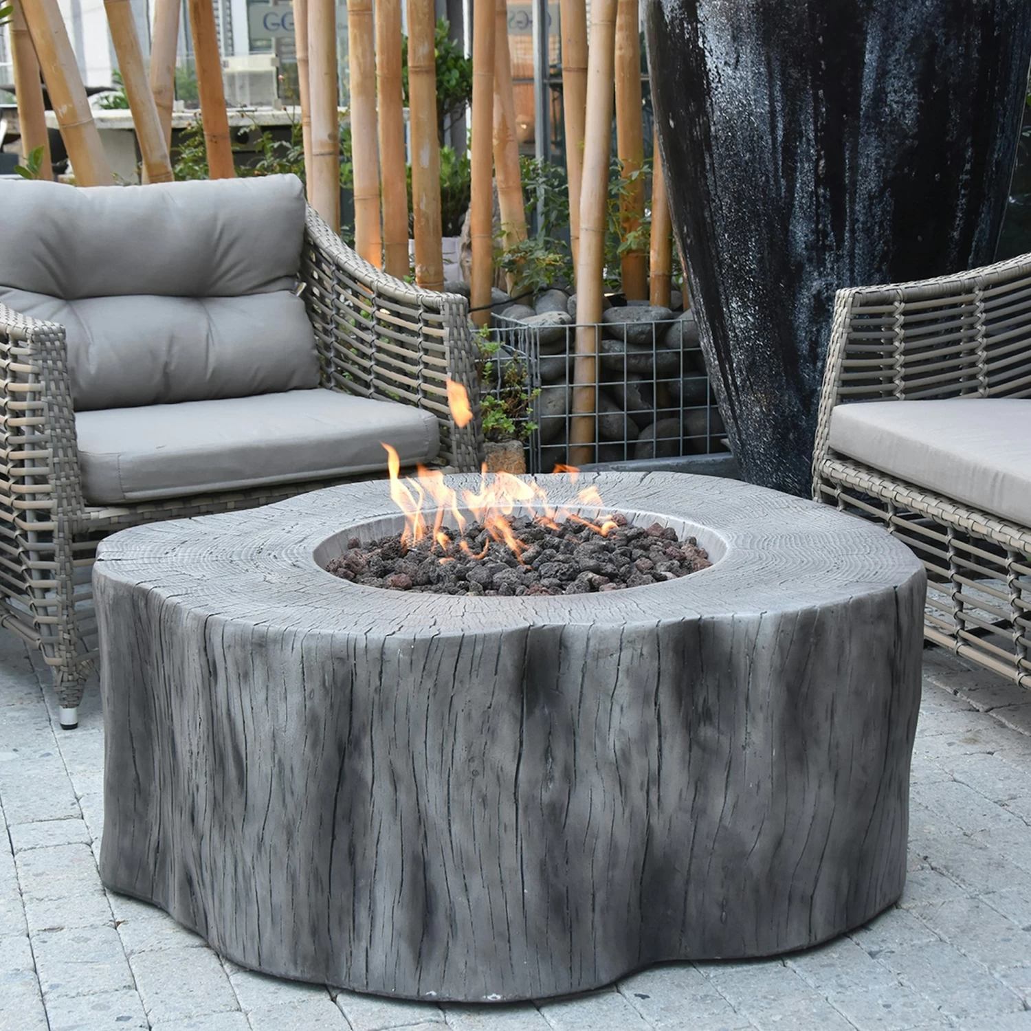 Gardenforma Gas Feuerstelle Manchester Aus Faserbeton In Baumstammoptik, Hellgrau 1 Gardenforma Gas Feuerstelle Manchester Aus Faserbeton In Baumstammoptik, Hellgrau