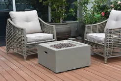Gardenforma Gas Feuerstelle Ridgefield -Küchengrill OFG150 Ridgefield Lifestyle3