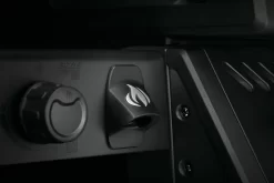 NAPOLEON Phantom Freestyle 425, Mit Edelstahl Rosten Und Tür, Mattschwarz -Küchengrill Phantom Freestyle F425DSIBPK PHM Detail Bottle Opener