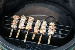 Big Green Egg Satay Grill -Küchengrill Webversion Prawns BigGreenEgg 2019M04 8