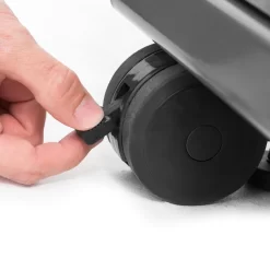 Broil King Regal S 590 Pro IR Inkl. Abdeckhaube, Gussplatte & Wokeinsatz -Küchengrill broil king 998942 REGAL S590PROIR CASTER 01