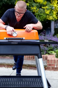 Everdure FURNACE Gasgrill Graphite Mit Drei Brennern - Auslaufartikel -Küchengrill everdure Furnace eston Aktion1 3