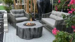 Gardenforma Sitzgruppen -Set: Gas Feuerstelle Manchester Aus Faserbeton In Baumstammoptik, Redwood & 4x Hocker 8 Gardenforma Sitzgruppen -Set: Gas Feuerstelle Manchester Aus Faserbeton In Baumstammoptik, Redwood & 4x Hocker -Küchengrill xvNpGuTohWw 2